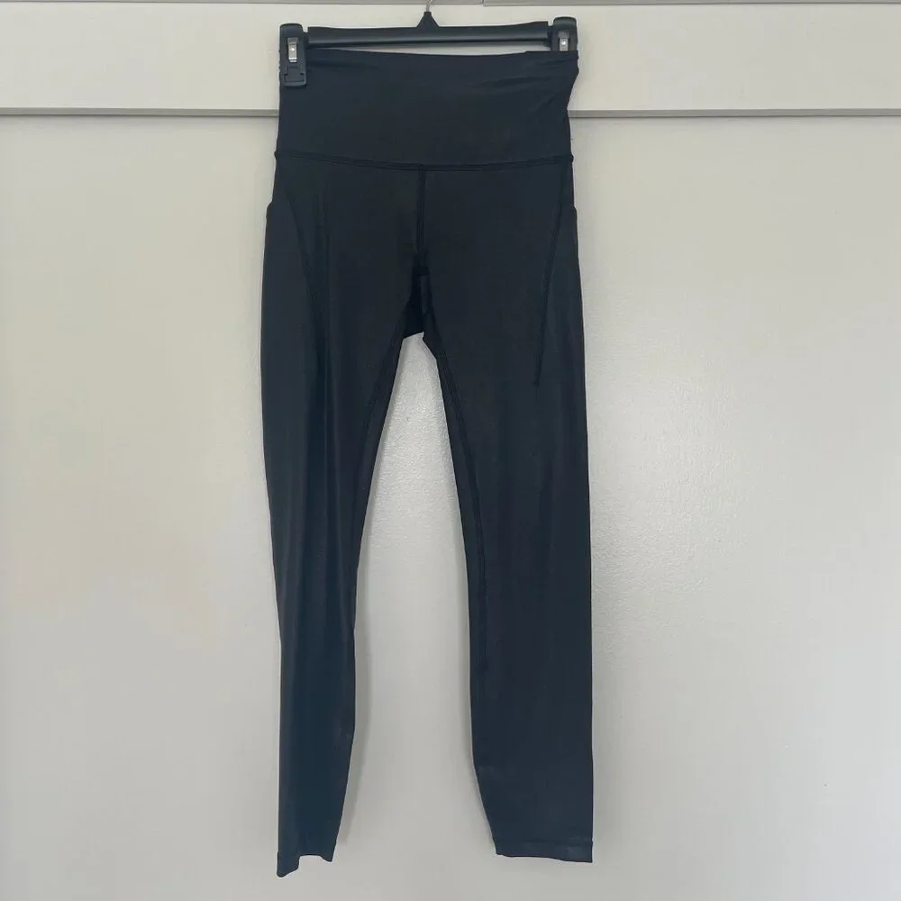 lululemon athletica High-Rise Tights in shiny black - Picture 6 of 14